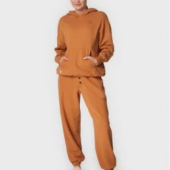 Puma Γυναίκες Μπλούζες Μπλούζα Infuse 535643 Καφέ Oversize Καφέ -Puma Εκπτώσεις unnamed file 2365