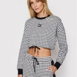 Puma Γυναίκες Μπλούζες Μπλούζα Kontrast Aop 531313 Μαύρο Regular Fit Μαύρο