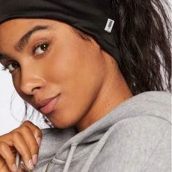 Puma Γυναίκες Χειμωνιάτικοι Σκούφοι Σκούφος Running Ponytail Beanie 024085 Μαύρο Μαύρο -Puma Εκπτώσεις unnamed file 2540