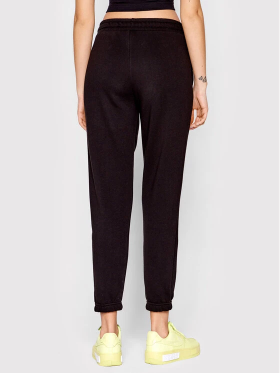 Puma Γυναίκες Παντελόνια Φόρμας Παντελόνι φόρμας Brand Love 534353 Μαύρο Regular Fit Μαύρο 5 Puma Γυναίκες Παντελόνια Φόρμας Παντελόνι φόρμας Brand Love 534353 Μαύρο Regular Fit Μαύρο - Image 3